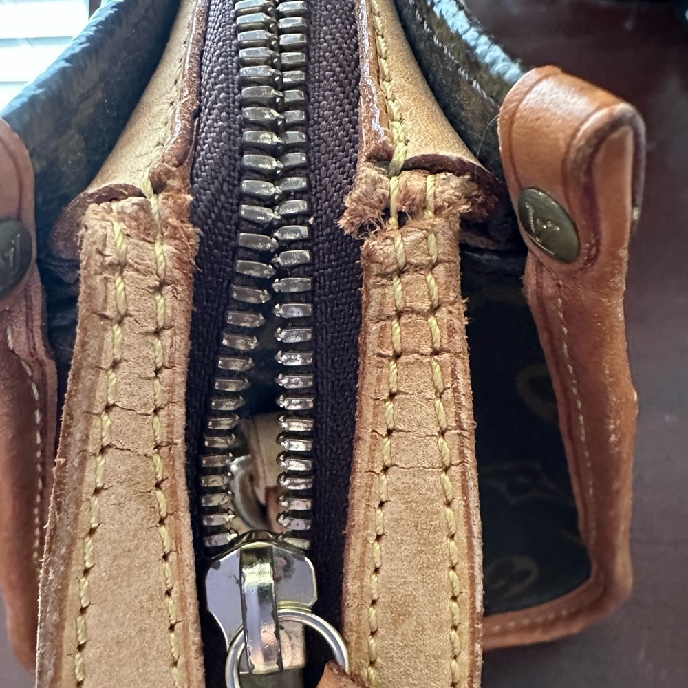 Louis Vuitton Monogram Canvas Crossbody Bag in Brown and Tan - Picture 11 of 16